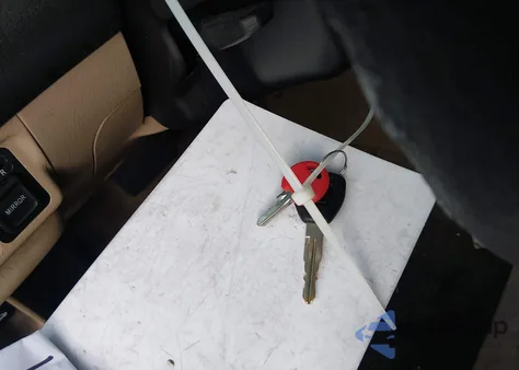 2003 Honda Civic Hybrid from USA, damaged, VIN JHMES96643S025328